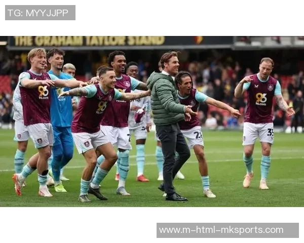 英超激战利兹联展现强大实力争夺积分巅峰对决即将上演